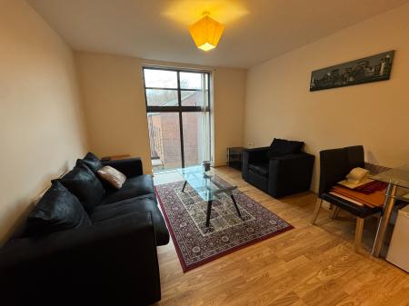 2 bedroom Flat to let in Water Street, Birmingham, B3