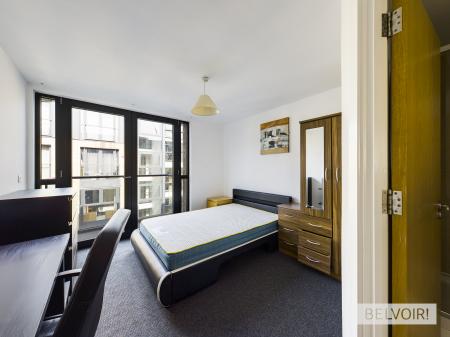 2 bedroom Flat to let in St John Walk, Birmingham, B5