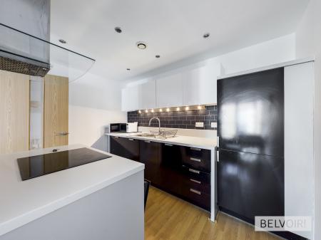 2 bedroom Flat to let in St John Walk, Birmingham, B5