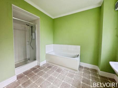 4 bedroom Detached house for sale in Green Lane, Bolton, BL3