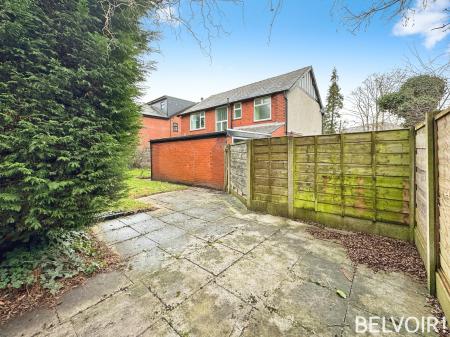 4 bedroom Detached house for sale in Green Lane, Bolton, BL3