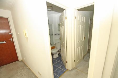 1 bedroom Flat for sale in St. Anthonys Road, Bournemouth