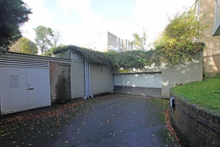 1 bedroom Flat for sale in St. Anthonys Road, Bournemouth