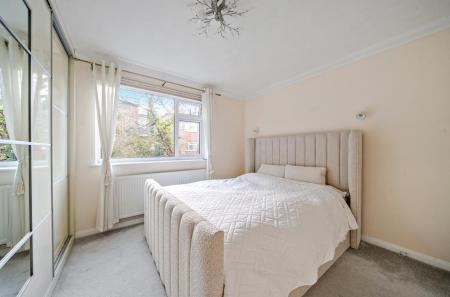 2 bedroom Flat for sale in Wellington Road, Bournemouth