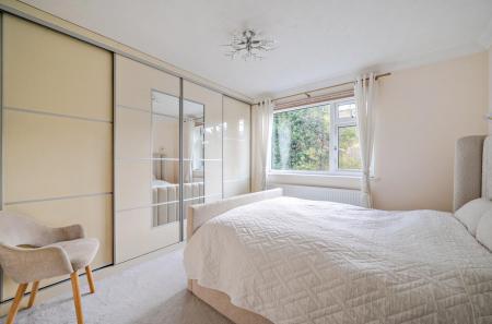2 bedroom Flat for sale in Wellington Road, Bournemouth