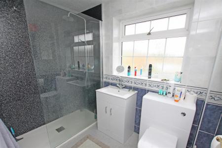 3 bedroom Terraced House for sale in Ampfield Road, Bournemouth