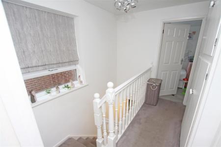 3 bedroom Semi-detached house for sale in Forest View Close, Bournemouth