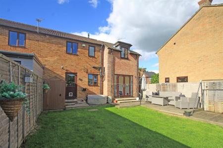 4 bedroom Semi-detached house for sale in Plantagenet Crescent, Bournemouth