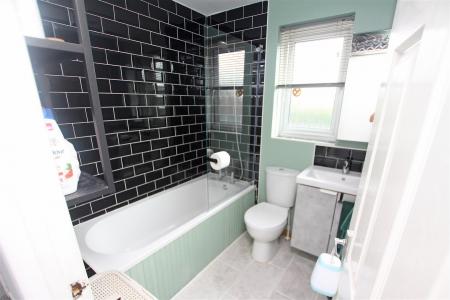 4 bedroom Semi-detached house for sale in Plantagenet Crescent, Bournemouth