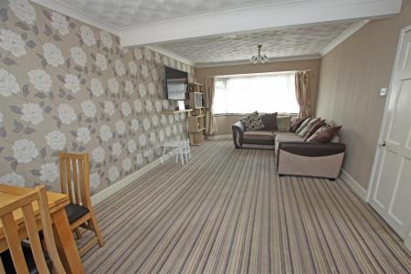 3 bedroom Property for sale in Larksfield Avenue, Bournemouth