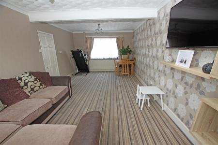 3 bedroom Property for sale in Larksfield Avenue, Bournemouth