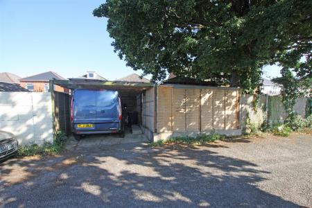 3 bedroom Detached house for sale in Redbreast Road, Bournemouth