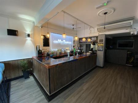 3 bedroom Commercial Property for sale in Charminster Road, Bournemouth