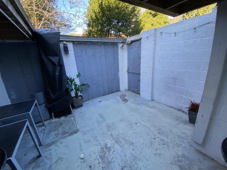 3 bedroom Commercial Property for sale in Charminster Road, Bournemouth