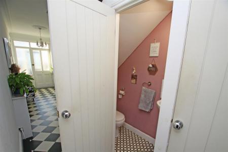 4 bedroom Detached house for sale in Beswick Avenue, Bournemouth