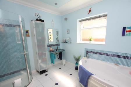 3 bedroom Detached bungalow for sale in Glamis Avenue, Bournemouth