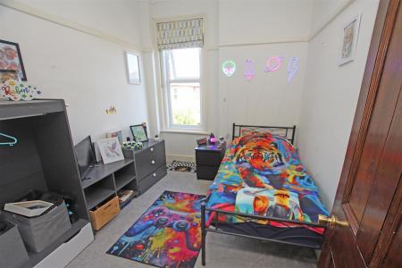 4 bedroom Detached house for sale in Iddesleigh Road, Bournemouth