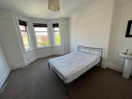 1 bedroom House share to let in Gerald Road, Bournemouth