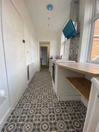 1 bedroom Flat to let in 491 Christchurch Road, Bournemouth