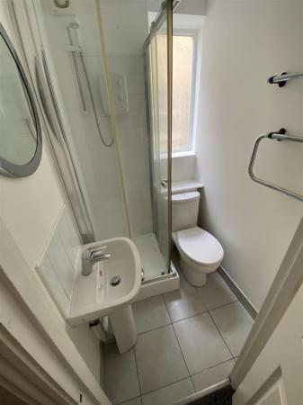 1 bedroom Studio flat to let in Ashley Road, Parkstone, Poole