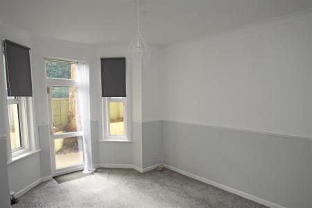 1 bedroom Flat to let in Frances Road, Bournemouth