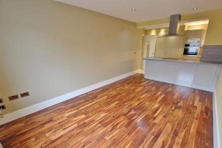 1 bedroom Flat to let in Christchurch Road, Boscombe, Bournemouth
