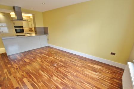 1 bedroom Flat to let in Christchurch Road, Boscombe, Bournemouth