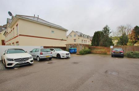 1 bedroom Flat to let in 3 Wellington Road, Bournemouth