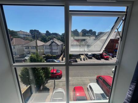 1 bedroom Flat to let in Frances Road, Bournemouth