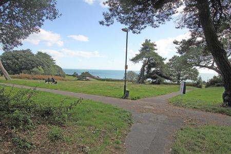 1 bedroom Flat to let in Durley Gardens, Bournemouth