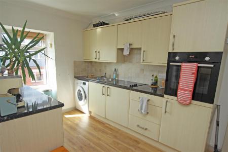 1 bedroom Flat to let in Durley Gardens, Bournemouth