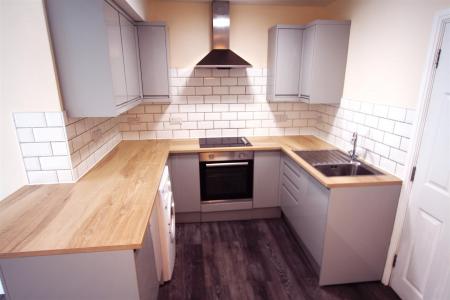 2 bedroom Property to let in Charminster Road, Bournemouth