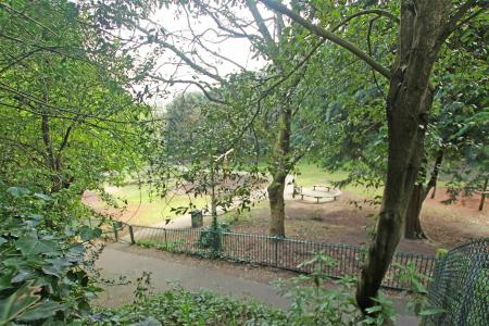 1 bedroom Flat to let in Bradburne Road, Bournemouth