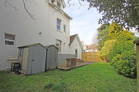 1 bedroom Flat to let in Bradburne Road, Bournemouth