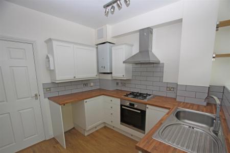 2 bedroom End of terrace house to let in Jewell Road, Bournemouth