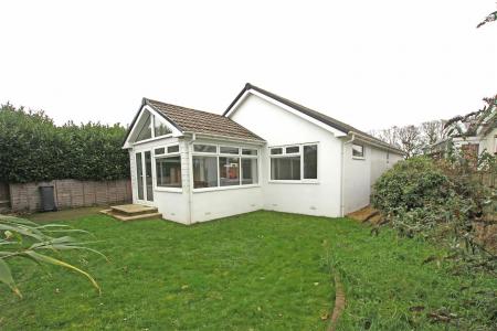 2 bedroom Detached bungalow to let in Ferris Close, Bournemouth