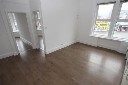 3 bedroom Duplex to let in Kings Road, Bournemouth