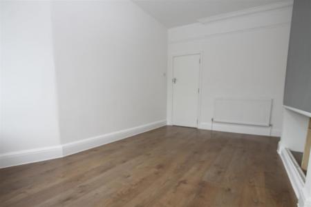 3 bedroom Duplex to let in Kings Road, Bournemouth