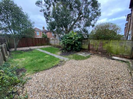 3 bedroom Detached house to let in Shelbourne Road, Bournemouth