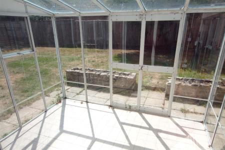 3 bedroom Semi-detached house to let in Evesham Close, Bournemouth