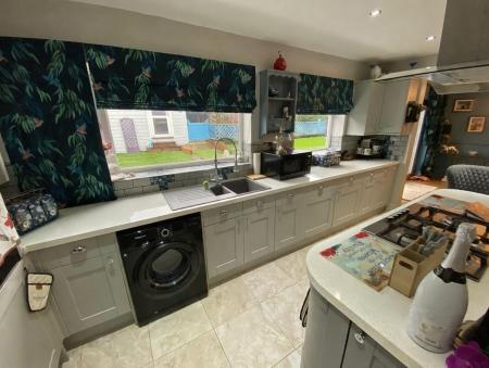 4 bedroom Detached bungalow for sale in Howeth Road, Bournemouth