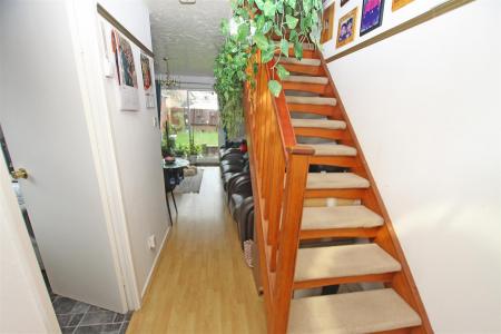 2 bedroom End of terrace house to let in Warmwell Close, Bournemouth