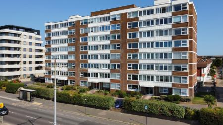 Braemore Court, Kingsway, Hove, BN3