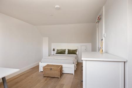 2 bedroom Flat for sale in First Avenue, Hove, BN3