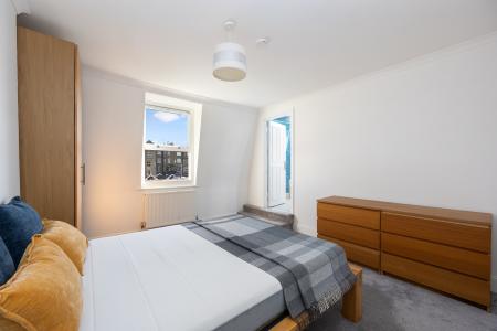 2 bedroom Flat for sale in First Avenue, Hove, BN3
