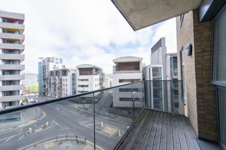 2 bedroom Flat to let in Fleet Street, City Centre, Brighton, BN1