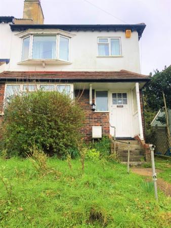 3 bedroom End of terrace house to let in Medmerry Hill, Brighton, BN2