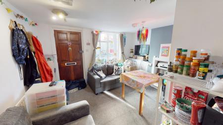 3 bedroom Terraced House to let in Sillwood Street
