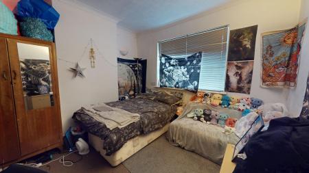 4 bedroom Semi-detached house to let in Southover Street, Brighton, BN2