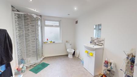 4 bedroom Terraced House to let in Viaduct Road, Brighton, BN1